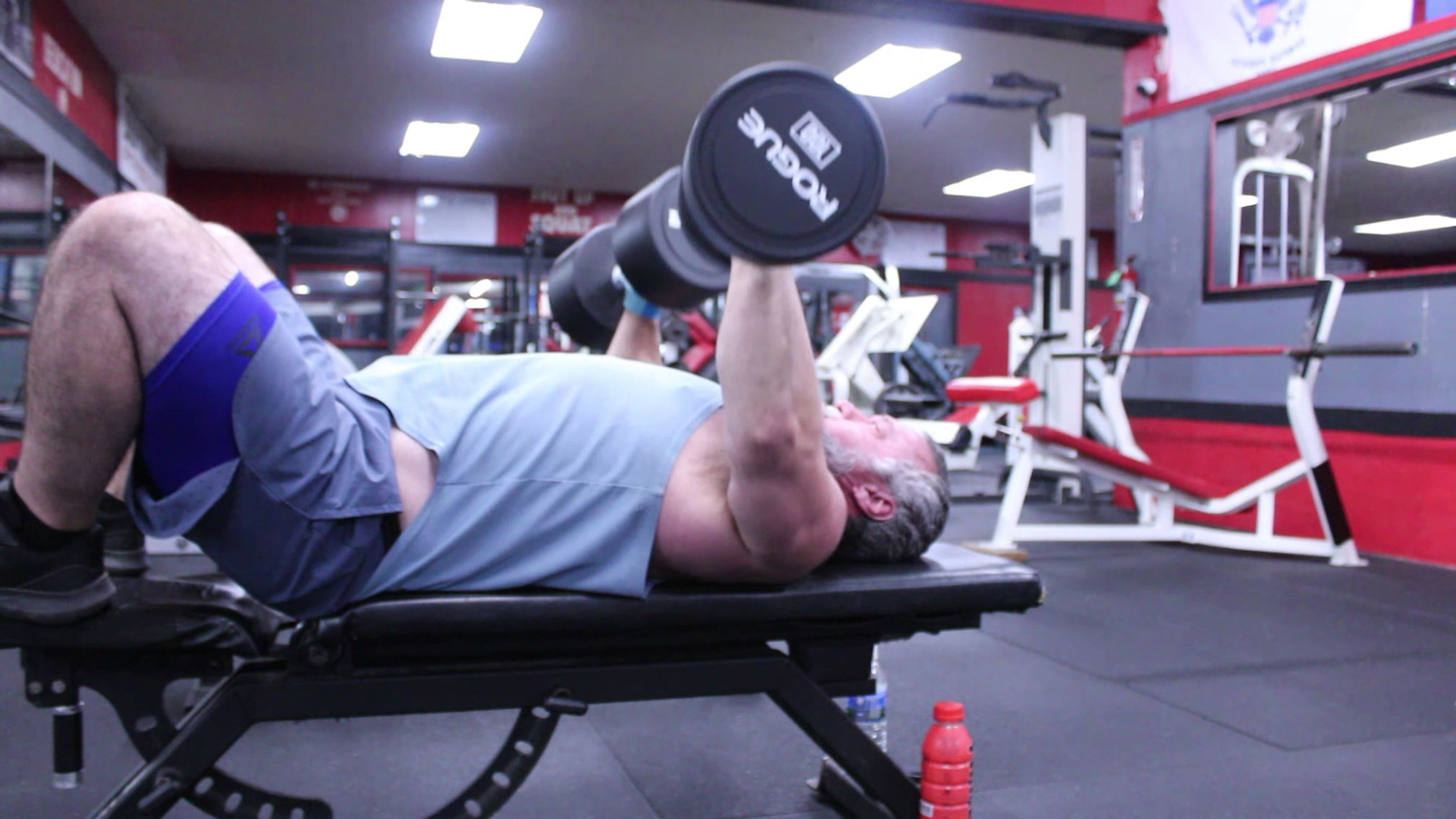 100 lb dumbell press - Made with Clipchamp.mp4